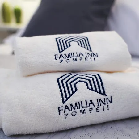 Couette-café Familiainn & Pompéi